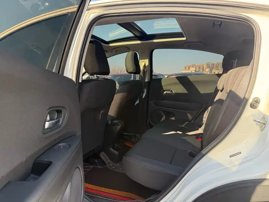Honda Vezel 2022 из CN, фото 5