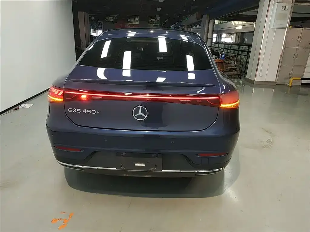 Mercedes-Benz EQS 2024 из CN, фото 2