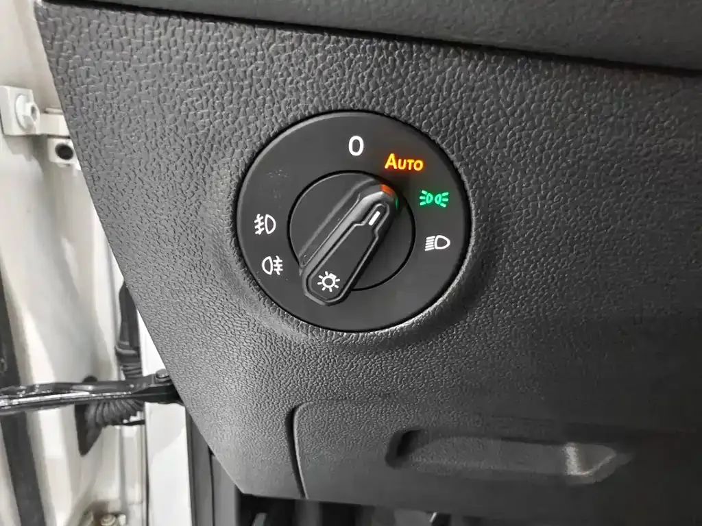 Volkswagen Tharu 2021 из CN, фото 9