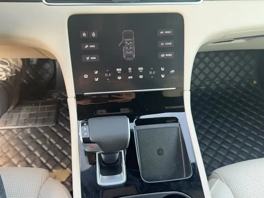 Li Auto ONE 2021 из CN, фото 6