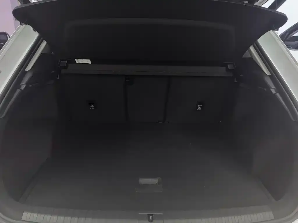 Audi Q3 2021 из CN, фото 7