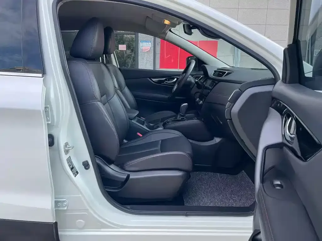 Nissan Qashqai 2022 из CN, фото 4