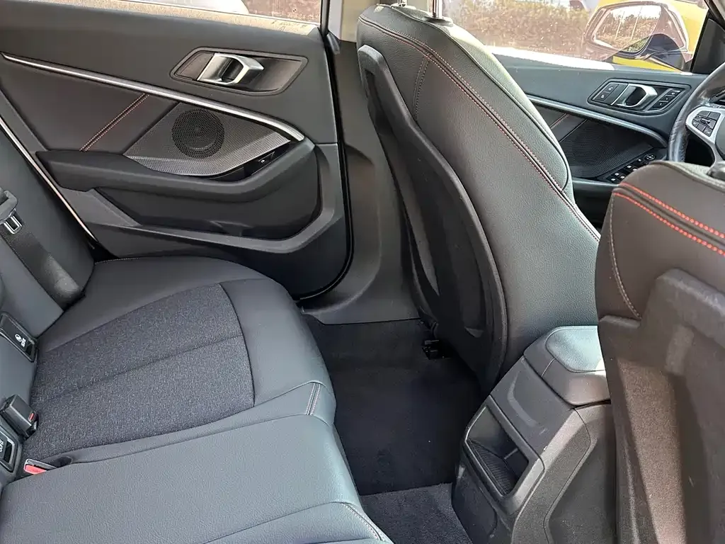 BMW 2 Series (Import) 2024 из CN, фото 4