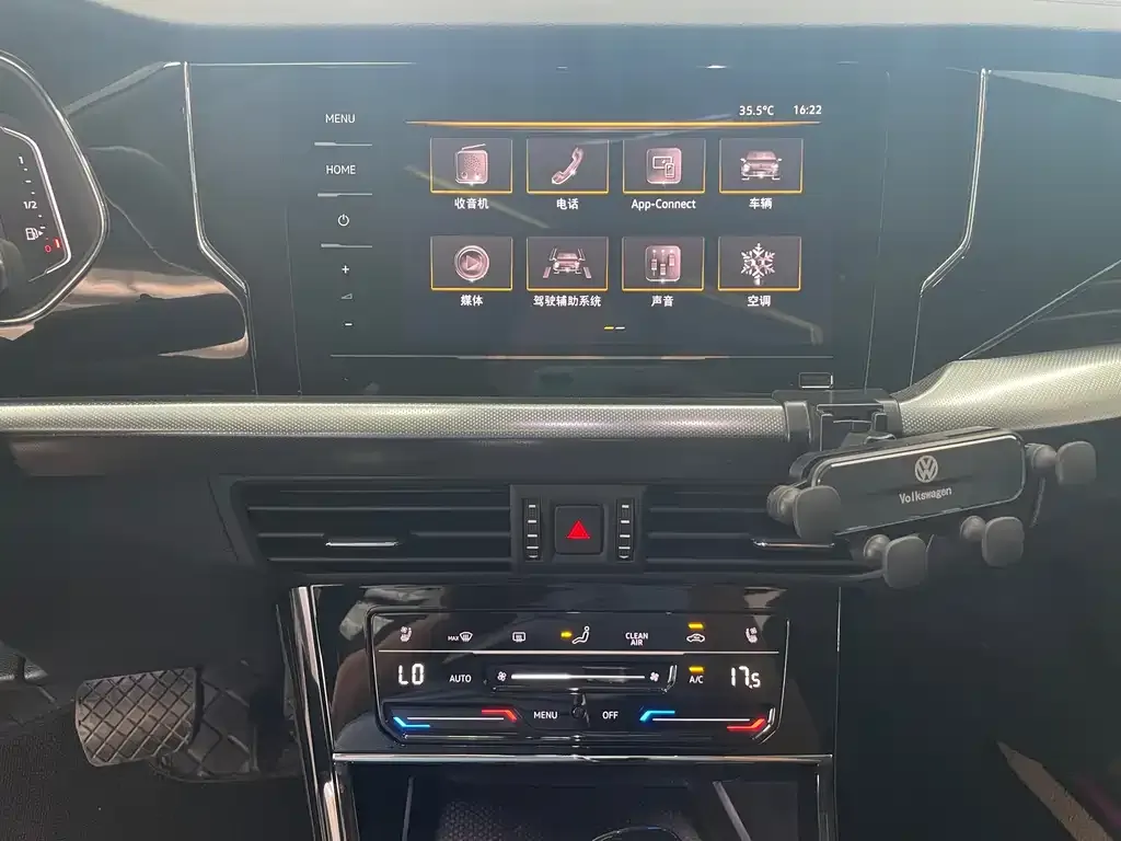 Volkswagen Passat — фото 5
