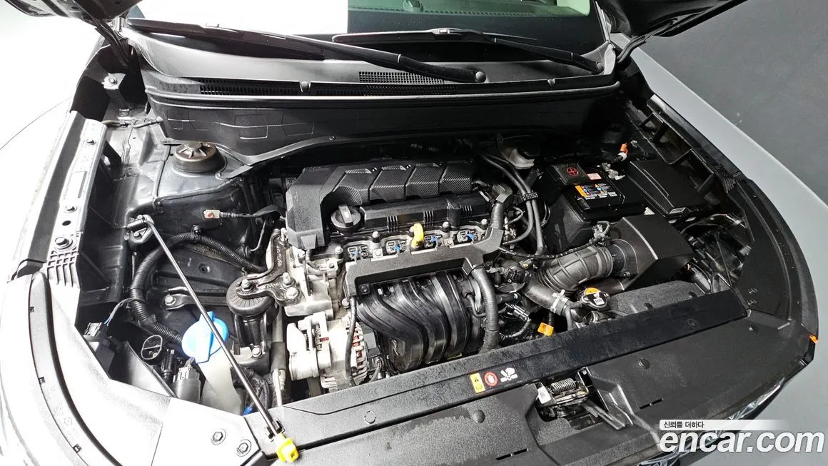 Hyundai Venue 2022 из KR, фото 6