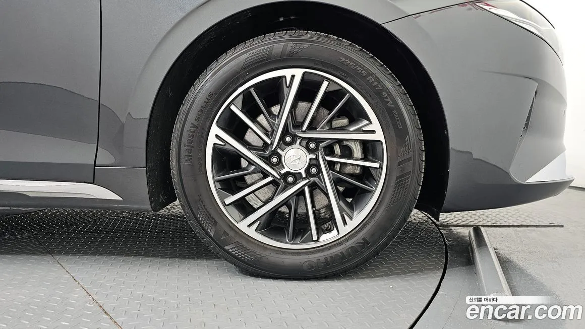 Hyundai Grandeur 2021 из KR, фото 3