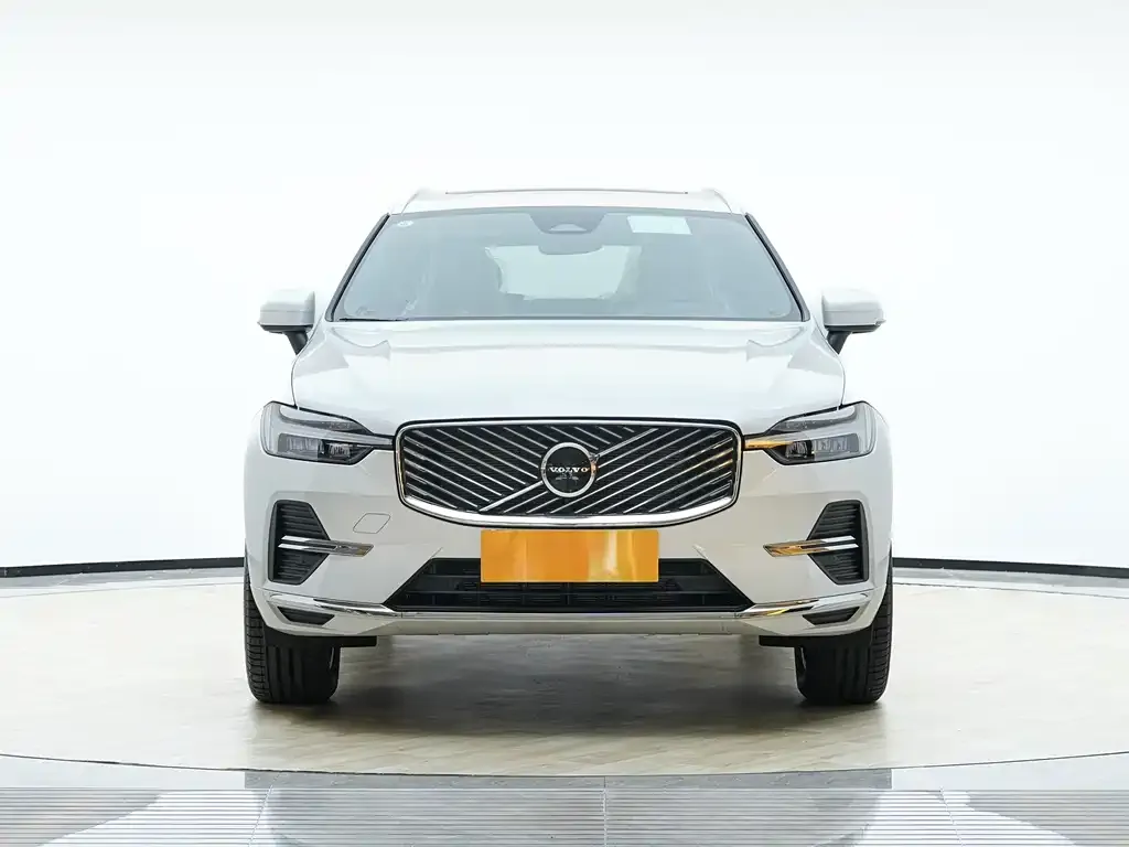 Volvo XC60 2025 из CN, фото 2