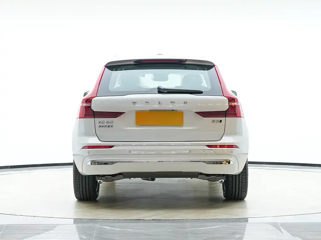Volvo XC60 2025 из CN, фото 4