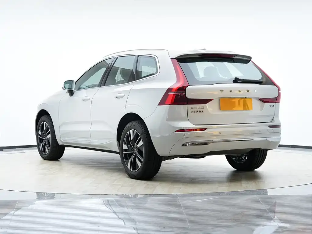 Volvo XC60 2025 из CN, фото 7