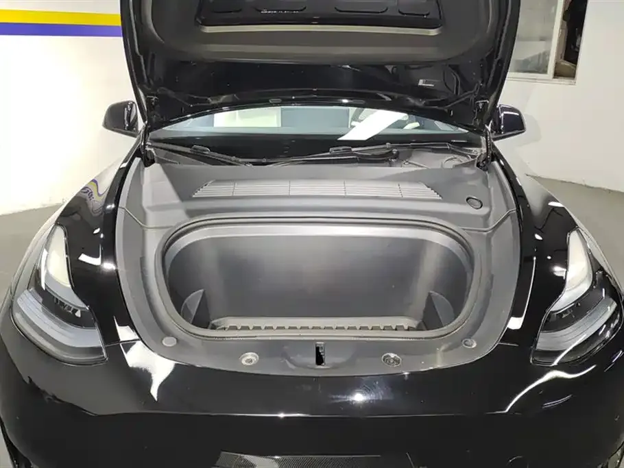 Tesla Model Y 2024 из CN, фото 7