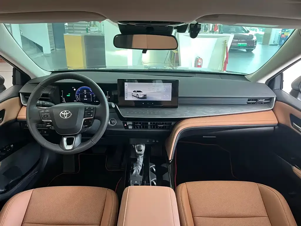 Toyota Camry 2025 из CN, фото 6
