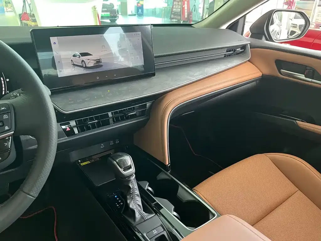 Toyota Camry 2025 из CN, фото 7