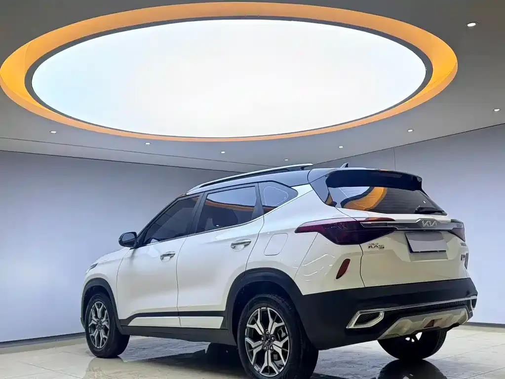 Kia KX3 2022 из CN, фото 7