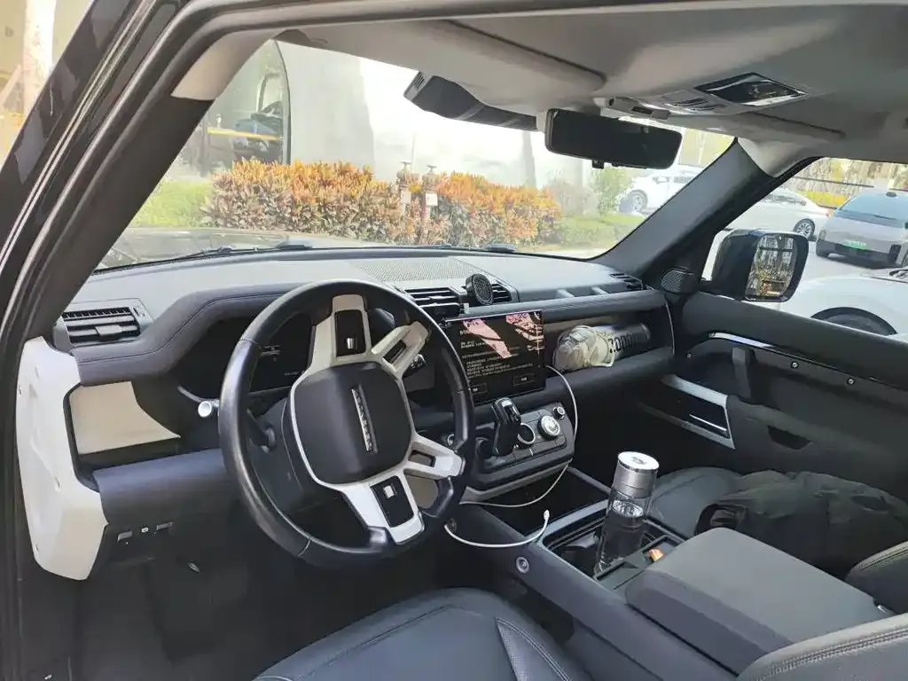 Land Rover Defender 2023 из CN, фото 5