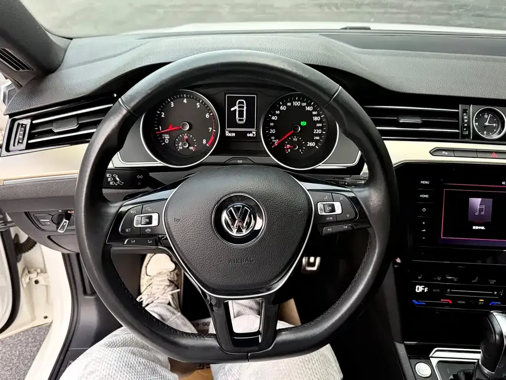 Volkswagen CC 2022 из CN, фото 9
