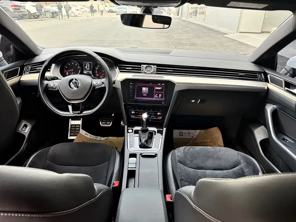 Volkswagen CC 2022 из CN, фото 5