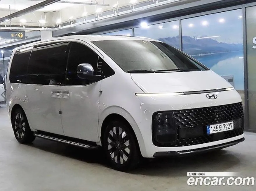 Hyundai Staria 2024 из KR, фото 1