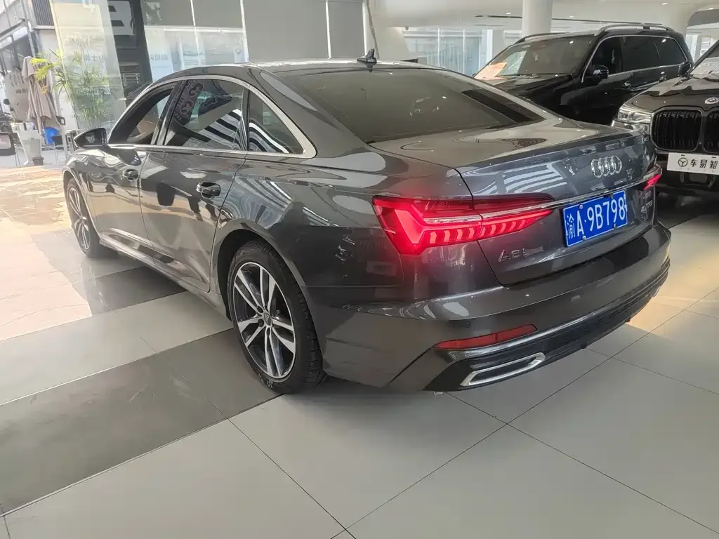 Audi A6L 2021 из CN, фото 3