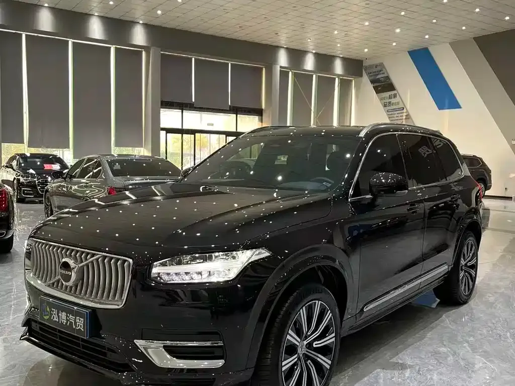 Volvo XC90 2025 из CN, фото 1