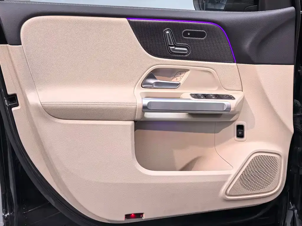Mercedes-Benz EQB 2022 из CN, фото 4