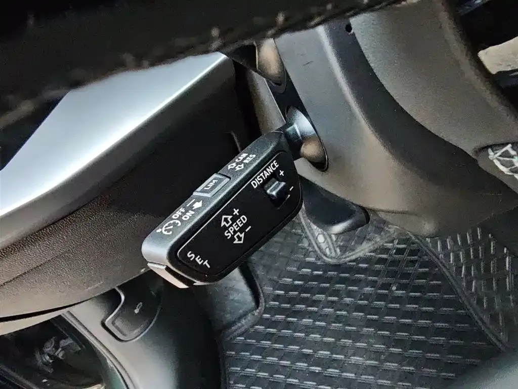 Audi A3 2023 из CN, фото 5