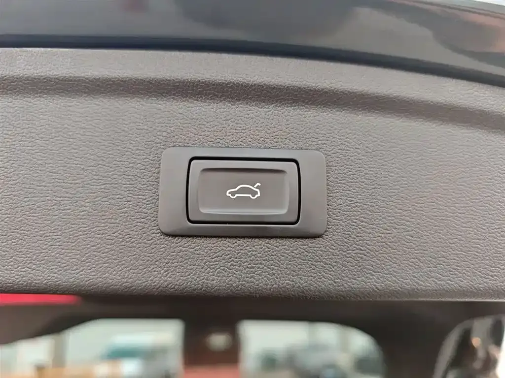 Audi A3 2023 из CN, фото 6