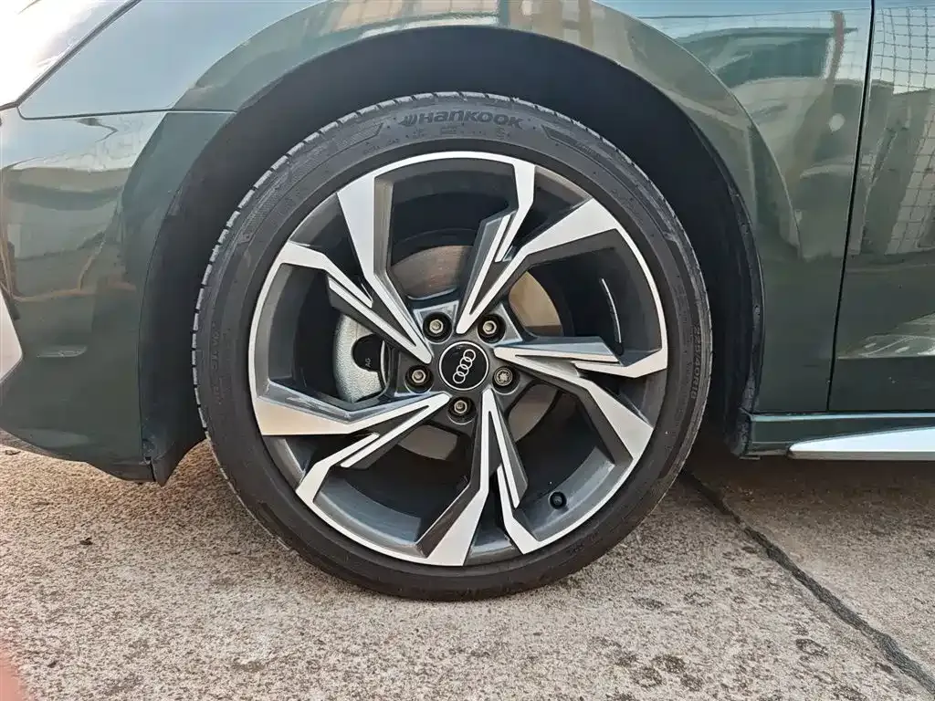 Audi A3 2023 из CN, фото 7
