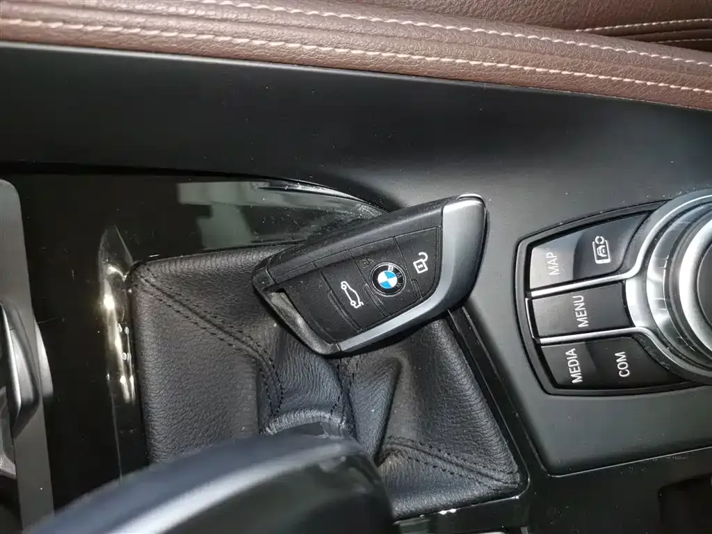 BMW X2 2022 из CN, фото 9