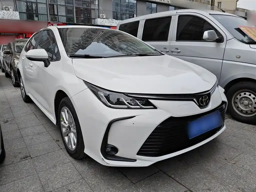 Toyota Corolla 2024 из CN, фото 8