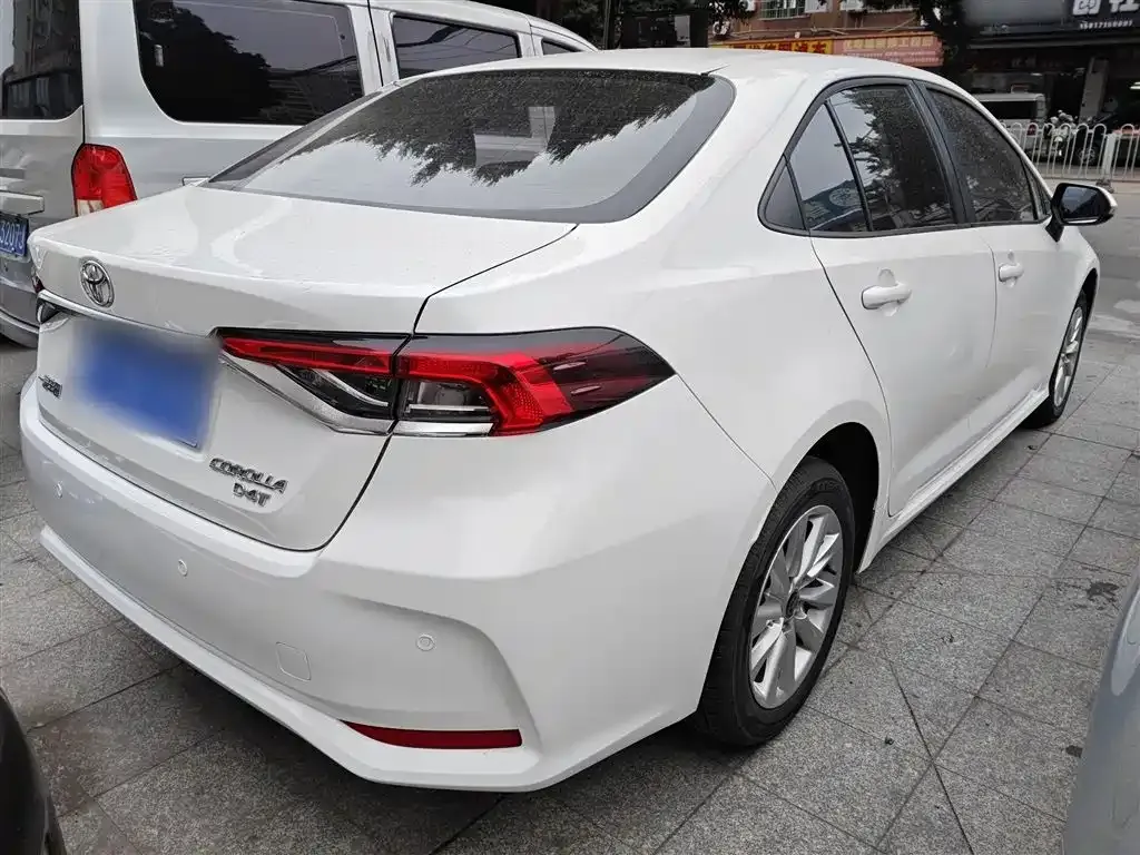 Toyota Corolla 2024 из CN, фото 9