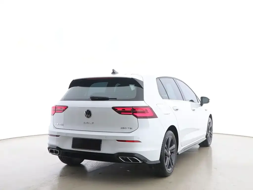 Volkswagen Golf 2022 из CN, фото 8