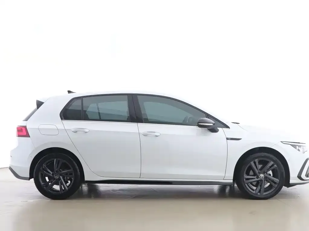 Volkswagen Golf 2022 из CN, фото 10