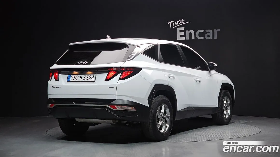 Hyundai Tucson 2023 из KR, фото 2