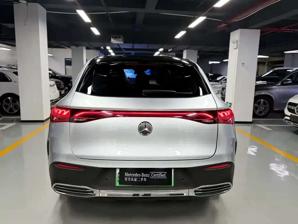 Mercedes-Benz EQE SUV 2023 из CN, фото 2