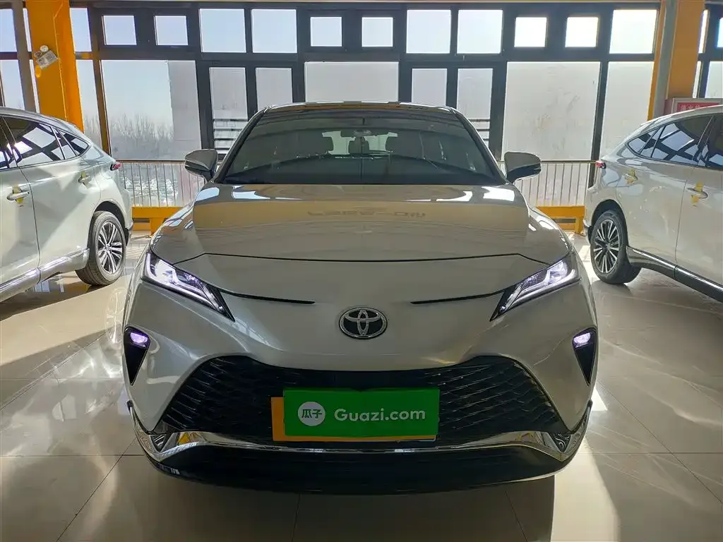 Toyota Venza 2023 из CN, фото 7