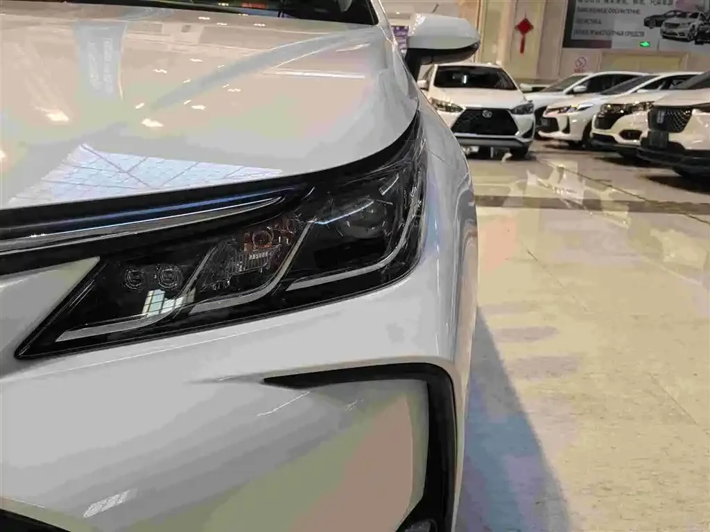 Toyota Corolla 2023 из CN, фото 10
