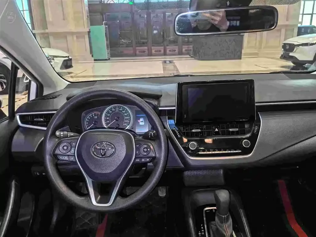 Toyota Corolla 2023 из CN, фото 8