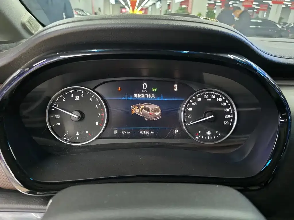 Buick GL8 2023 из CN, фото 5