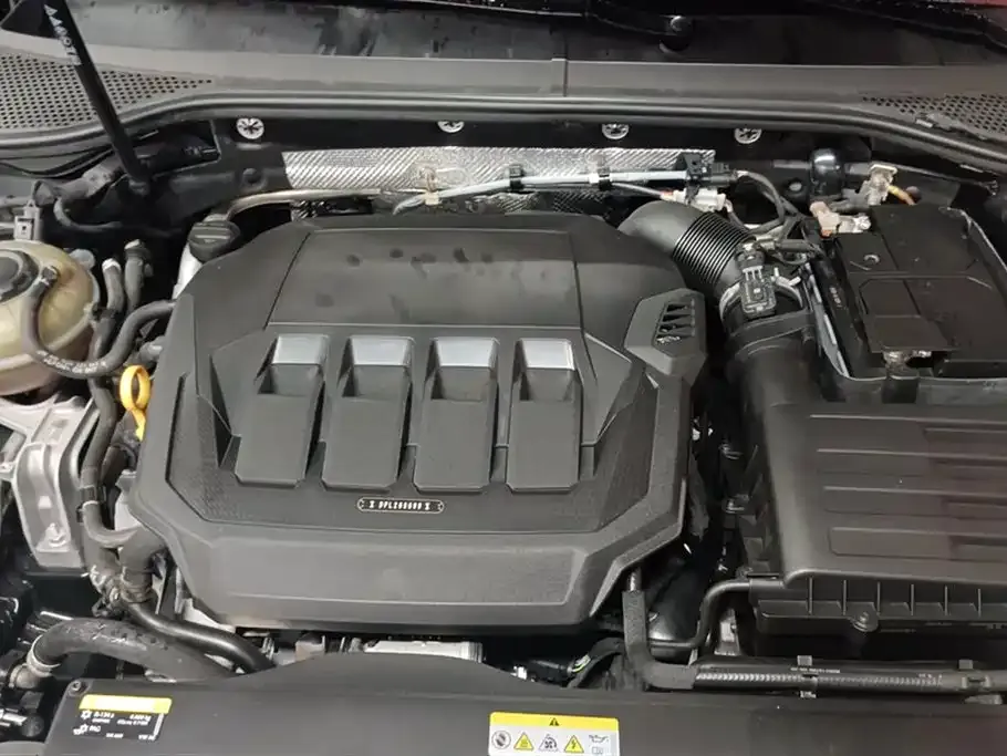 Volkswagen Magotan 2021 из CN, фото 8