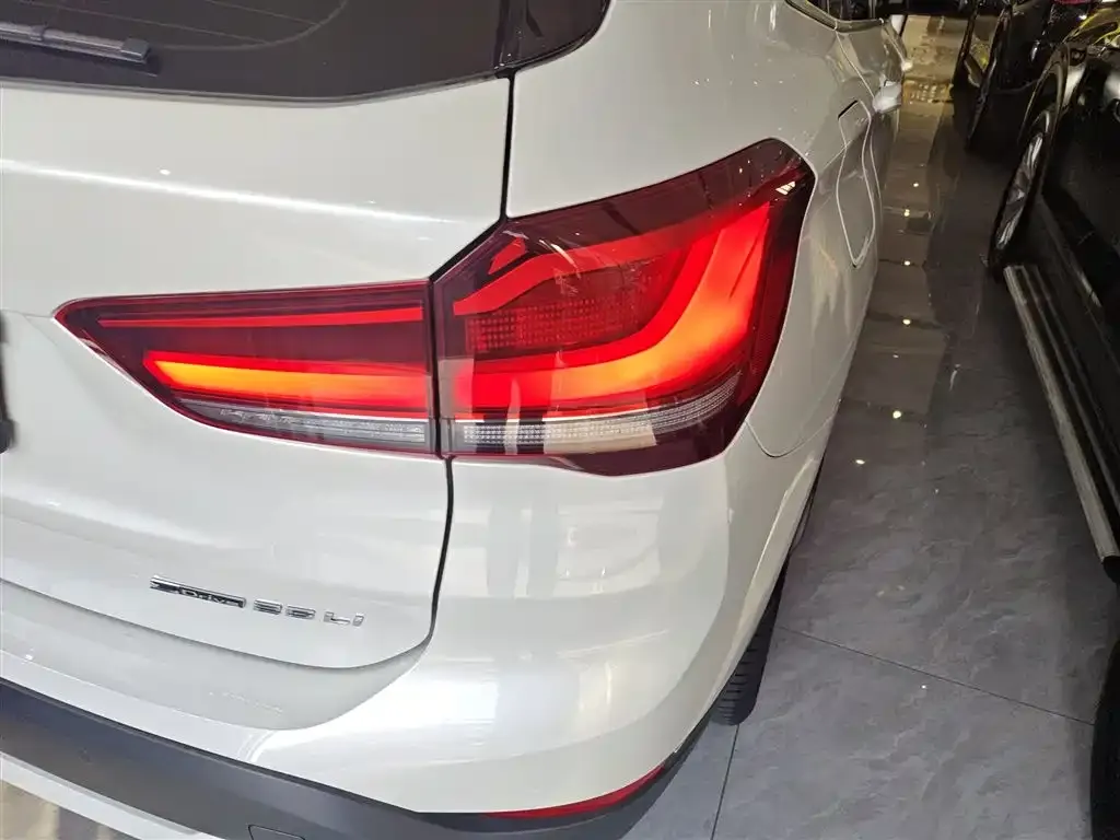 BMW X1 2022 из CN, фото 8