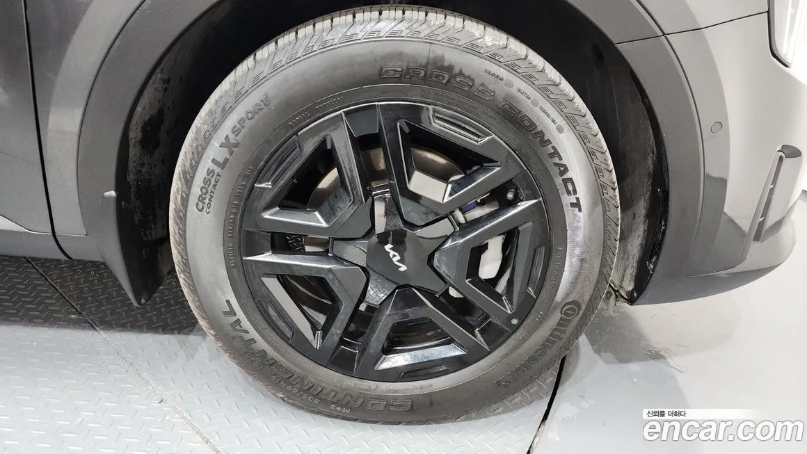 Kia Sorento — фото 4