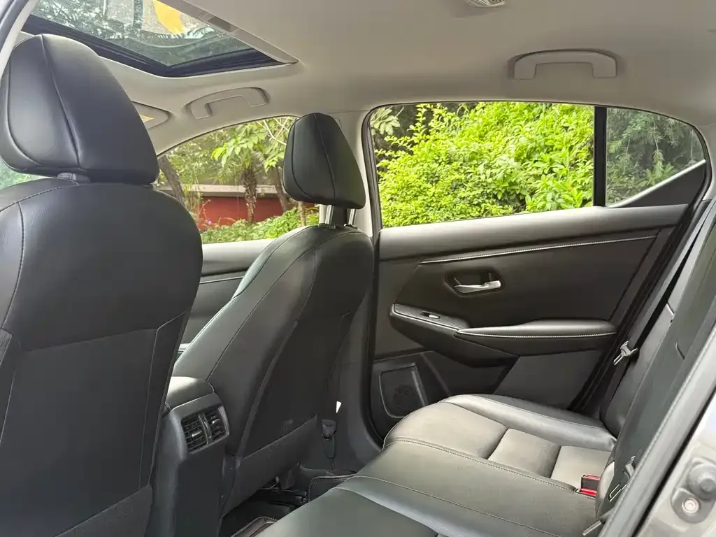 Nissan Sylphy 2023 из CN, фото 6