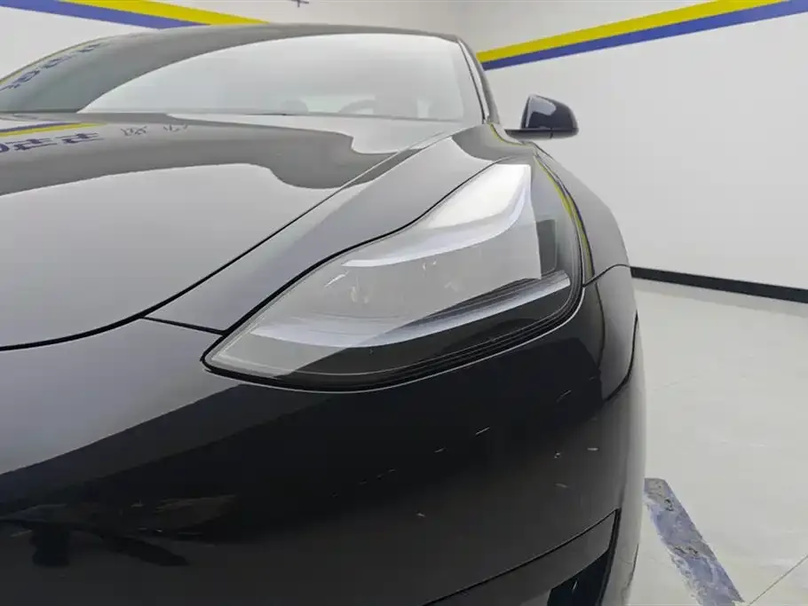 Tesla Model 3 2023 из CN, фото 4
