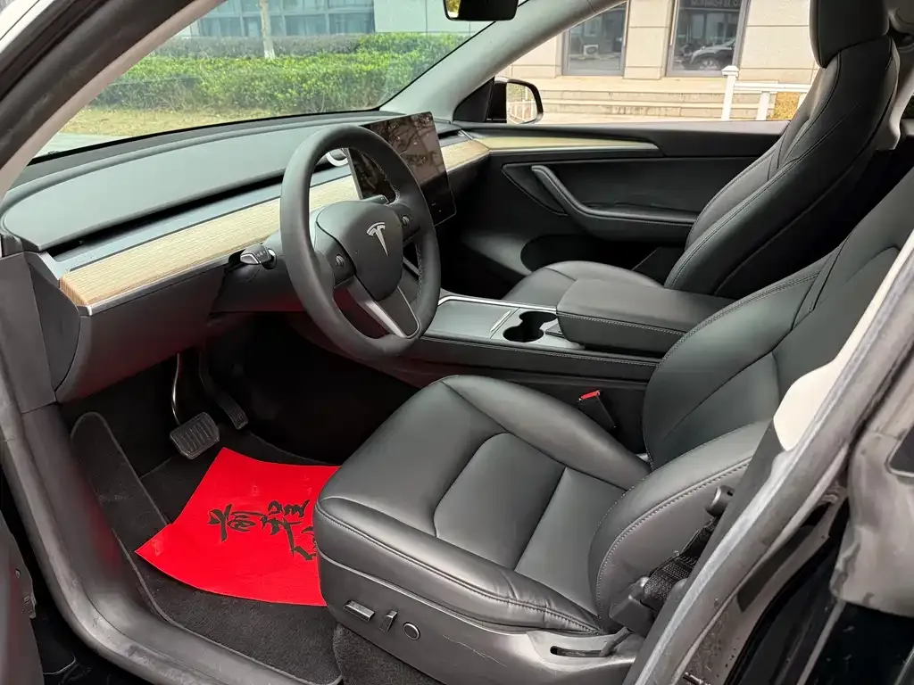 Tesla Model Y 2022 из CN, фото 8