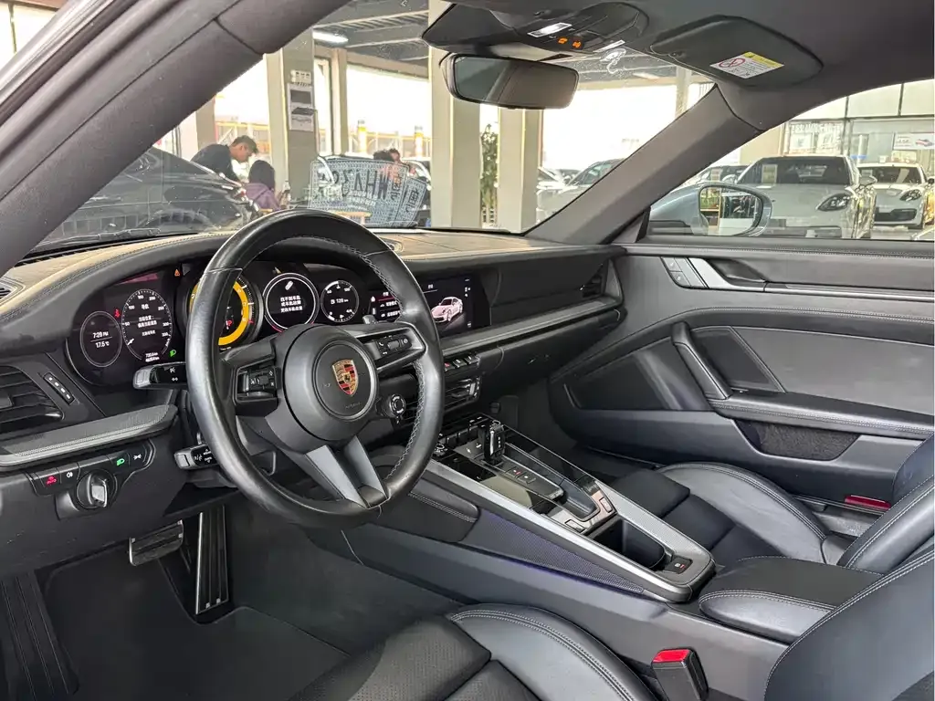 Porsche 911 2023 из CN, фото 2