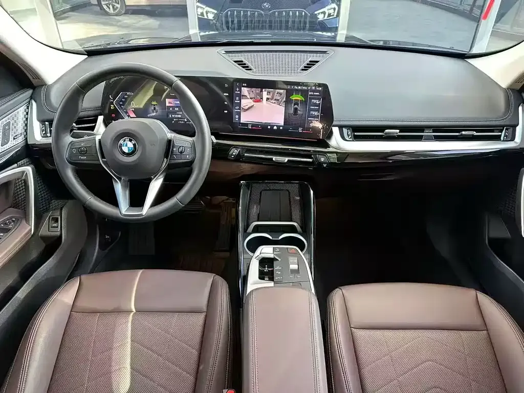 BMW X1 2024 из CN, фото 8