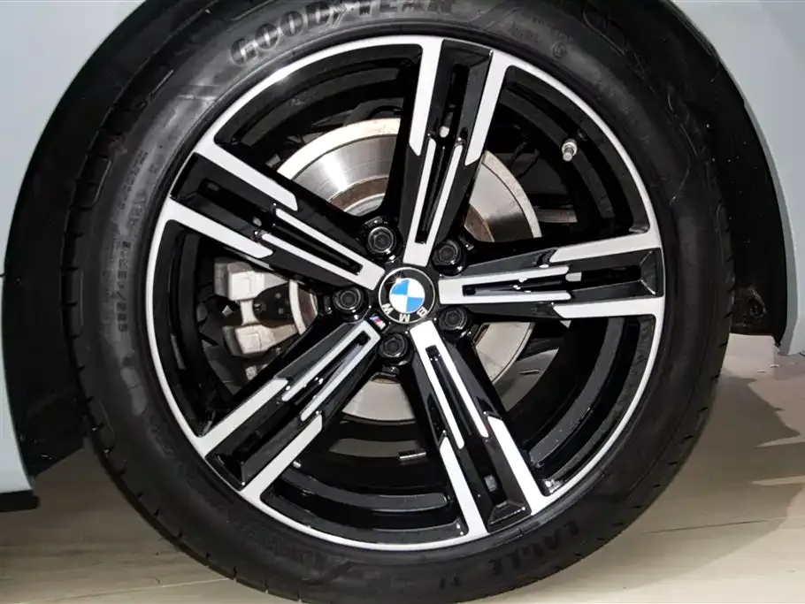 BMW 4 Series 2024 из CN, фото 7