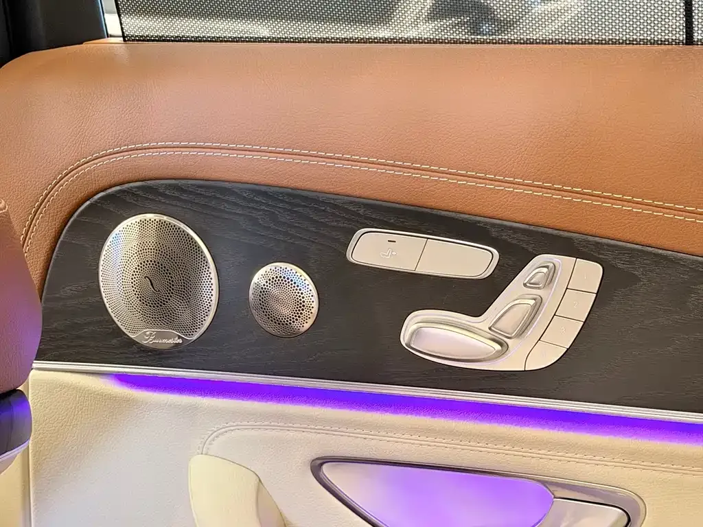 Mercedes-Benz E-Class 2022 из CN, фото 4