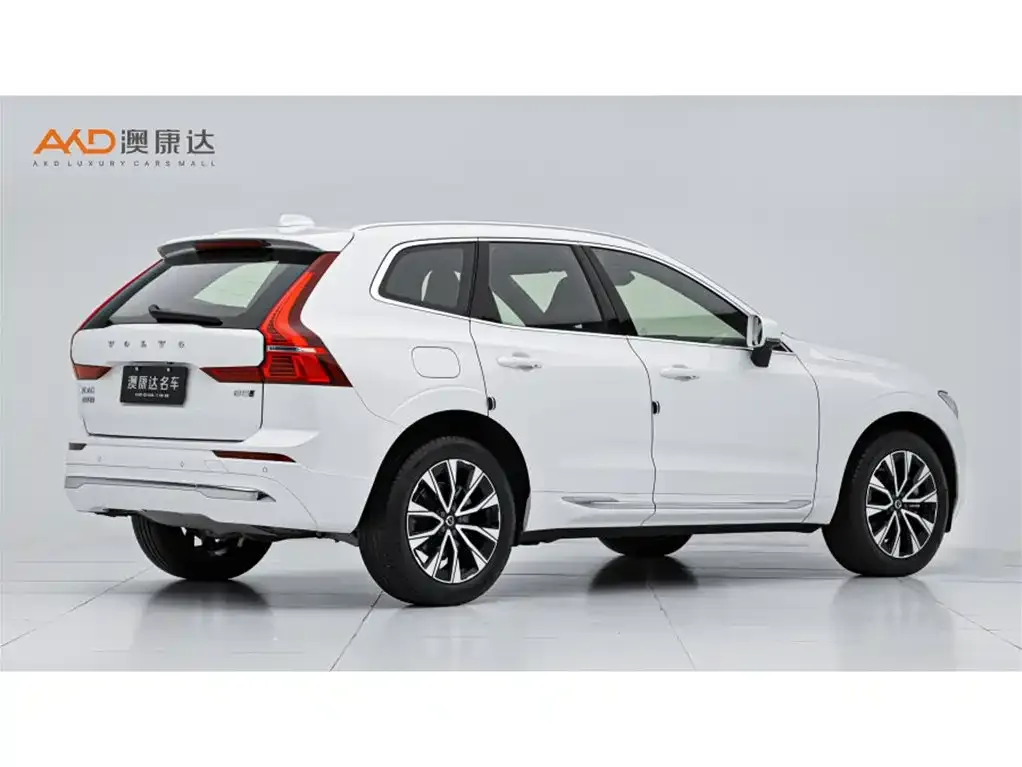 Volvo XC60 2025 из CN, фото 3