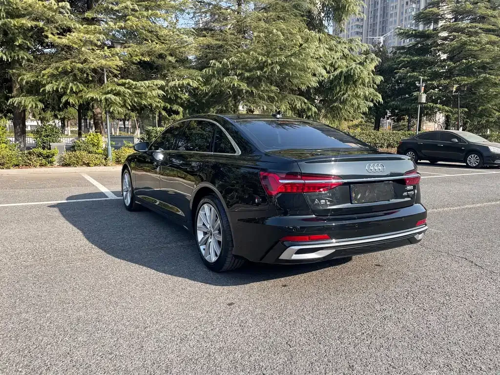 Audi A6L 2024 из CN, фото 3